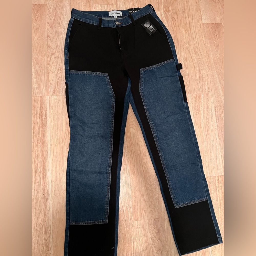 Fashion nova , size 5 Small, black and blue